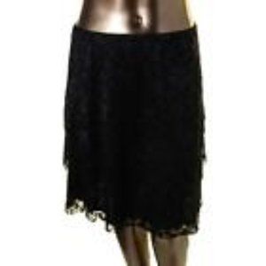 XL BLACK TIERED LACE LAYER SKIRT TO THE KNEE NWOT